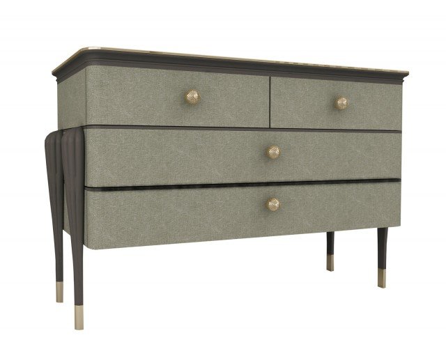 Dèco Cabinet di Patina è realizzato in pregiato ebano lucidato a specchio con elementi in foglia oro: le ante e i fianchi sono ricoperti in tessuto. La gamba con dimensioni importanti decora il fianco e termina con un puntale in ottone dorato. Ogni pezzo può essere personalizzato nelle dimensioni e nella versione. Misura L 140 x P 53 x H 120 cm. www.patinafurniture.it Dèco Cabinet di Patina è realizzato in pregiato ebano lucidato a specchio con elementi in foglia oro: le ante e i fianchi sono ricoperti in tessuto. La gamba con dimensioni importanti decora il fianco e termina con un puntale in ottone dorato. Ogni pezzo può essere personalizzato nelle dimensioni e nella versione. Misura L 140 x P 53 x H 120 cm. www.patinafurniture.it