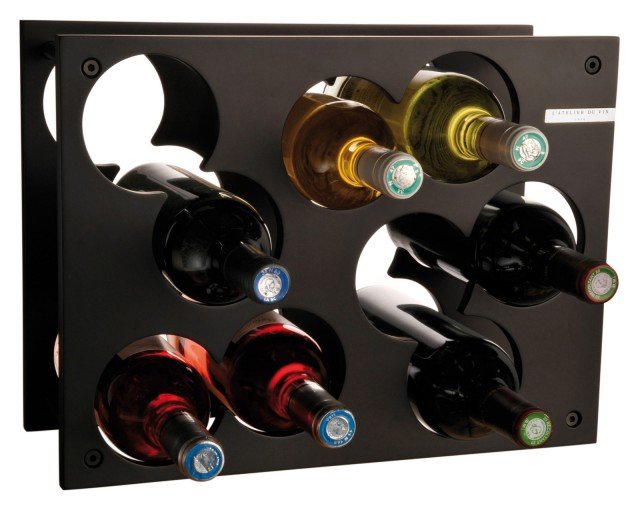 City Rack di L’Atelier du Vin in vendita sul sito Made in design trova posto con facilità in cucina e ospita nove bottiglie; può essere usato sia in verticale sia in orizzontale. La struttura è realizzato in Mdf dipinto. Misura L 40 x P 15 x H 30 cm. Prezzo 47 euro. www.madeindesign.it City Rack di L’Atelier du Vin in vendita sul sito Made in design trova posto con facilità in cucina e ospita nove bottiglie; può essere usato sia in verticale sia in orizzontale. La struttura è realizzato in Mdf dipinto. Misura L 40 x P 15 x H 30 cm. Prezzo 47 euro. www.madeindesign.it