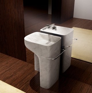 lavabo monolite della collezione Accademia di Teuco in marmo di Carrara lavabo monolite della collezione Accademia di Teuco in marmo di Carrara