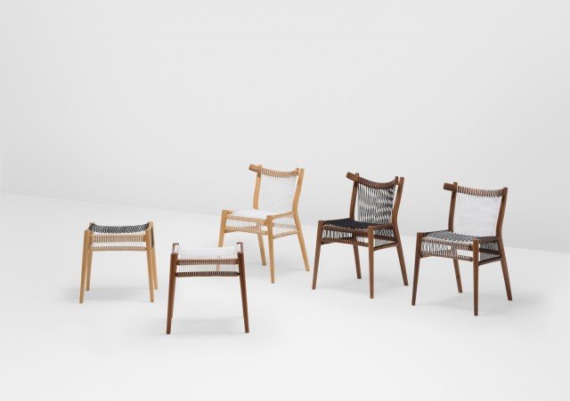 La nuova versione della sedia Loom in quercia e corde bianche, realizzata da H forniture. www.hfurniture.co La nuova versione della sedia Loom in quercia e corde bianche, realizzata da H forniture. www.hfurniture.co