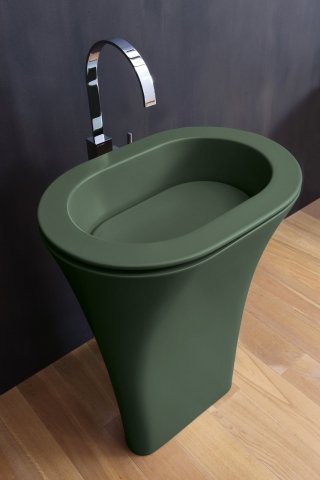 lavabo a colonna Amedeo della collezione Karim di Cielo ovale lavabo a colonna Amedeo della collezione Karim di Cielo ovale