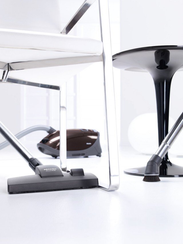 aspirapolvere a traino Complete C3 TotalCare EcoLine di Miele aspirapolvere a traino Complete C3 TotalCare EcoLine di Miele