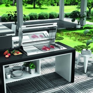 Da incasso e in acciaio, il barbecue per esterni SBQ 1000 G X di Fulgor Milano è alimentato a gas. Largo 100 cm, ha due griglie e un piano fry top. Prezzo da rivenditore. www.fulgor-milano.com Da incasso e in acciaio, il barbecue per esterni SBQ 1000 G X di Fulgor Milano è alimentato a gas. Largo 100 cm, ha due griglie e un piano fry top. Prezzo da rivenditore. www.fulgor-milano.com