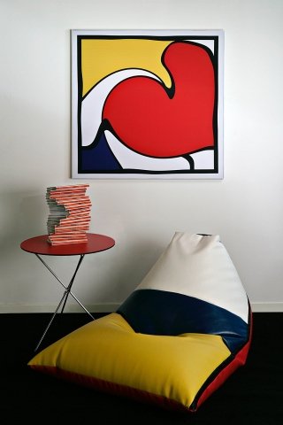 Si ispira ai quadri del celebre pittore Peggy Mondrian Style di Creativando la poltrona che può essere usata anche come pouff o lettino. É realizzata in poliestere di alta qualità stampato in digitale con colori brillanti ed è riempita con sfere di polistirene. Misura L 120 x P 100 x H 100 cm. Prezzo 204 euro. www.creativando.nu Si ispira ai quadri del celebre pittore Peggy Mondrian Style di Creativando la poltrona che può essere usata anche come pouff o lettino. É realizzata in poliestere di alta qualità stampato in digitale con colori brillanti ed è riempita con sfere di polistirene. Misura L 120 x P 100 x H 100 cm. Prezzo 204 euro. www.creativando.nu