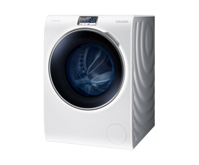 La lavatrice Blue Crystal di Samsung porta un tocco di design grazie ad una finitura blu che colora l’oblò. Ha un display a colori Smart touch da 5’’che semplifica la selezione di programmi e opzioni: sfiorando il display si può infatti personalizzare il programma, per trovare il lavaggio ottimale. La tecnologia Smart Wifi permette inoltre di controllare e azionare la lavatrice da remoto, tramite un’app gratuita direttamente da smartphone o tablet. Prezzo 1.899 euro. www.samsung.it La lavatrice Blue Crystal di Samsung porta un tocco di design grazie ad una finitura blu che colora l’oblò. Ha un display a colori Smart touch da 5’’che semplifica la selezione di programmi e opzioni: sfiorando il display si può infatti personalizzare il programma, per trovare il lavaggio ottimale. La tecnologia Smart Wifi permette inoltre di controllare e azionare la lavatrice da remoto, tramite un’app gratuita direttamente da smartphone o tablet. Prezzo 1.899 euro. www.samsung.it