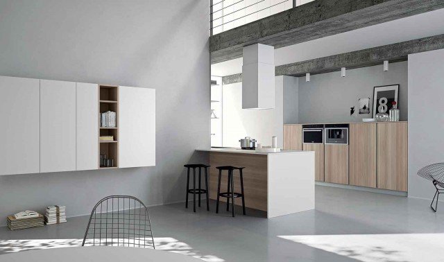 C Easy di Doimocucine è una soluzione modulare. Le ante delle basi e delle colonne sono in polimerico Yellow Pine Sabbia, i piani di lavoro e i fianchi sono in laminato bianco. Nella zona giorno dominano i grandi pensili con l’anta in polimerico opaco seta bianco interrotti da un vano a giorno in cui esporre oggetti e libri. Una minicolonna in polimerico Yellowpine con cestone estraibile misura L 60 x H 132 cm. Prezzo 490 euro. www.doimocucine.it C Easy di Doimocucine è una soluzione modulare. Le ante delle basi e delle colonne sono in polimerico Yellow Pine Sabbia, i piani di lavoro e i fianchi sono in laminato bianco. Nella zona giorno dominano i grandi pensili con l’anta in polimerico opaco seta bianco interrotti da un vano a giorno in cui esporre oggetti e libri. Una minicolonna in polimerico Yellowpine con cestone estraibile misura L 60 x H 132 cm. Prezzo 490 euro. www.doimocucine.it