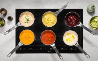 In vetroceramica facilmente pulibile, il piano a induzione TotalFlex IKE86683FB di Aeg è dotato di una superficie in vetro reattiva che rileva in maniera automatica la zona cottura, adattandosi a pentole e padelle di ogni forma e dimensione. La funzione PowerBoost velocizza le preparazioni, mentre con ActiveTouch i comandi relativi alla zona cottura si accendono automaticamente quando una padella viene appoggiata sul piano. È largo 80 cm. Prezzo 2.139 euro. www.aeg.it