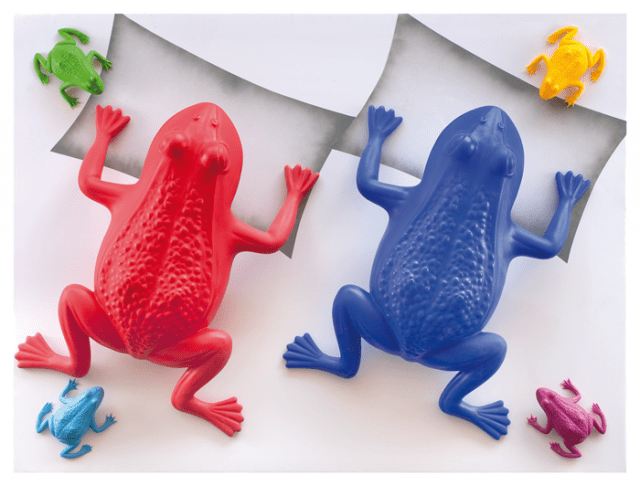 7.Cracking Art Frogs after love, 2015
Sculture in polietilene, pvc, smalto 150 x 200 cm
Foto di Mauro Ranzani 7.Cracking Art Frogs after love, 2015
Sculture in polietilene, pvc, smalto 150 x 200 cm
Foto di Mauro Ranzani