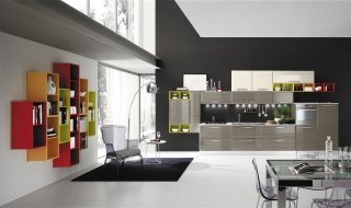cucina in finitura lucida larice Marsiglia di Mobilturi cucina in finitura lucida larice Marsiglia di Mobilturi