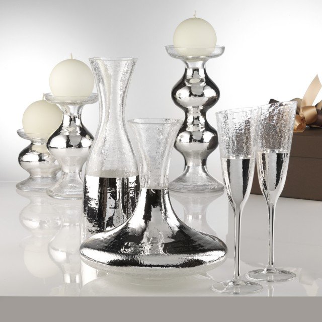 flute, bottiglia, decanter e candelieri collezione Dolce Vita di Argenesi flute, bottiglia, decanter e candelieri collezione Dolce Vita di Argenesi