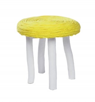 Pisolo di Sitap ha la seduta rotonda rivestita in puro cotone in due varianti di colore, le quattro gambe con uno stile piacevolmente rustico sono in legno laccato bianco. Misura ø 40 x H 40 cm. Prezzo 109,80 euro. www.sitap.it Pisolo di Sitap ha la seduta rotonda rivestita in puro cotone in due varianti di colore, le quattro gambe con uno stile piacevolmente rustico sono in legno laccato bianco. Misura ø 40 x H 40 cm. Prezzo 109,80 euro. www.sitap.it