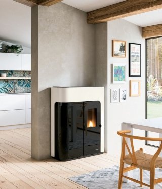 stufa canalizzabile dotata di programmatore digitale Elisabeth Ecofire® di Palazzetti stufa canalizzabile dotata di programmatore digitale Elisabeth Ecofire® di Palazzetti