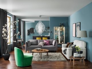1. Stockholm di Ikea è impiallacciato in noce e ha le gambe realizzate in noce massiccio; le venature sempre diverse rendono ogni pezzo unico. Il piano rotondo di grandi dimensioni permette di esporre libri d’arte o di servire comodamente il tè. Misura ø 93 x H 35 cm. Prezzo 199 euro. www.ikea.it 1. Stockholm di Ikea è impiallacciato in noce e ha le gambe realizzate in noce massiccio; le venature sempre diverse rendono ogni pezzo unico. Il piano rotondo di grandi dimensioni permette di esporre libri d’arte o di servire comodamente il tè. Misura ø 93 x H 35 cm. Prezzo 199 euro. www.ikea.it