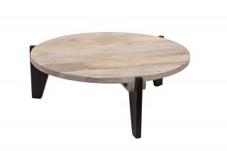 6. Norway di Novità Home è un modello dal sapore rustico/chic sottolineato dalla presenza del piano in legno naturale; le tre gambe in metallo scuro creano un piacevole contrasto. Misura ø 87 x H 30 cm. Prezzo 338 euro. www.novitahome.com 6. Norway di Novità Home è un modello dal sapore rustico/chic sottolineato dalla presenza del piano in legno naturale; le tre gambe in metallo scuro creano un piacevole contrasto. Misura ø 87 x H 30 cm. Prezzo 338 euro. www.novitahome.com