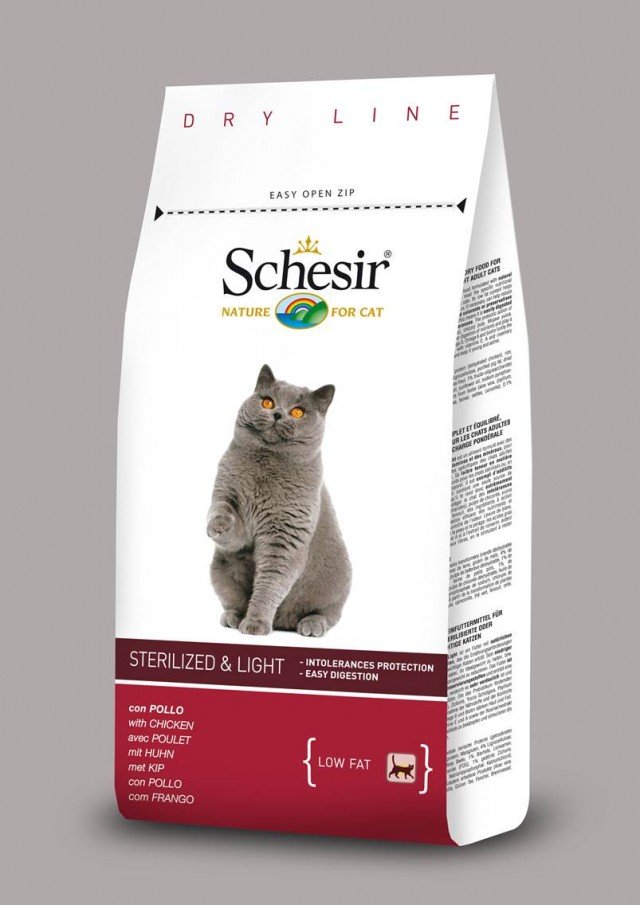 Schesir Dry Line Sterilized & Light per gatti sterilizzati o in sovrappeso Schesir Dry Line Sterilized & Light per gatti sterilizzati o in sovrappeso