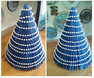 Ecco fatto i nostri alberello di Natale ( del colore che preferiamo)…riciclando delle vecchie riviste.