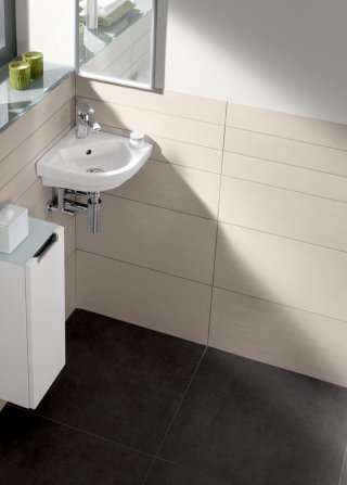 lavamani angolare monoforo angolare Subway 2.0 di Villeroy & Boch forme stondate in porcella bianca lavamani angolare monoforo angolare Subway 2.0 di Villeroy & Boch forme stondate in porcella bianca