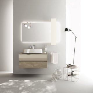 specchiera bagno con pensile Pivot in laccato opaco bianco Rivo di Scavolini Bathrooms specchiera bagno con pensile Pivot in laccato opaco bianco Rivo di Scavolini Bathrooms