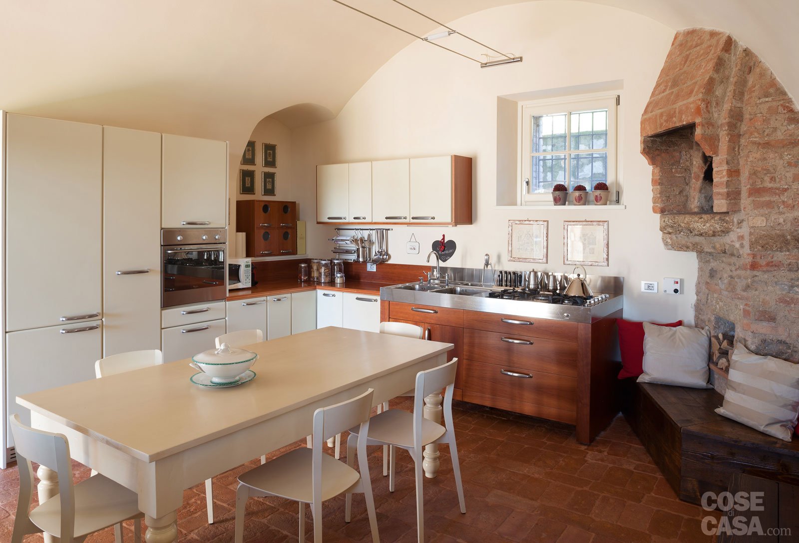 Una casa con ambienti moderni a sfondo rustico cose di casa Ambienti moderni