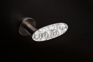 collezione di maniglie Crystal del 2015 di Marcel Wanders per Olivari collezione di maniglie Crystal del 2015 di Marcel Wanders per Olivari