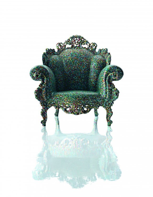 12. Proust di Magis è un modello neobarocco interamente realizzato in polietilene stampato in sei varianti di colore opaco: è adatta per esterni, ma è ideale anche in casa. Misura L 104 x P 90 x H 105 cm. Prezzo 720 euro per la versione base. www.magisdesign.com 12. Proust di Magis è un modello neobarocco interamente realizzato in polietilene stampato in sei varianti di colore opaco: è adatta per esterni, ma è ideale anche in casa. Misura L 104 x P 90 x H 105 cm. Prezzo 720 euro per la versione base. www.magisdesign.com