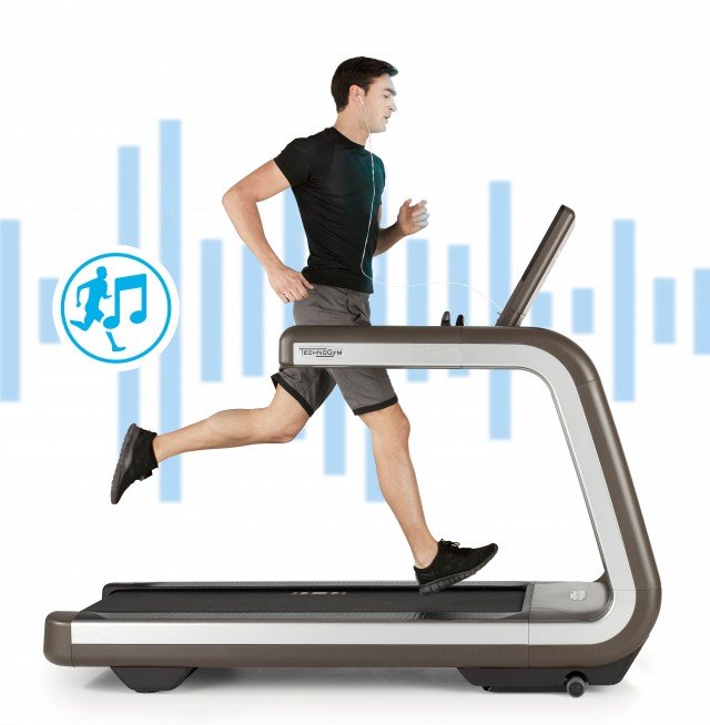 TECHNOGYM tapis roulant music interactive treadmill TECHNOGYM tapis roulant music interactive treadmill