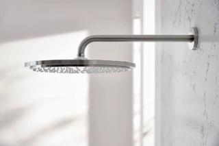 Getto Rain per il soffione Rainshower
Cosmopolitan 310 di Grohe
(www.grohe.it), con ugelli anticalcare in silicone.
Si fissa a parete
con braccio lungo 38 cm.
Grazie alla funzione
DropStop non gocciola,
ha finitura acciaio
spazzolato super steel.
e portata di 9,5 litri/minuto.
Costa 1.497 euro. Getto Rain per il soffione Rainshower
Cosmopolitan 310 di Grohe
(www.grohe.it), con ugelli anticalcare in silicone.
Si fissa a parete
con braccio lungo 38 cm.
Grazie alla funzione
DropStop non gocciola,
ha finitura acciaio
spazzolato super steel.
e portata di 9,5 litri/minuto.
Costa 1.497 euro.