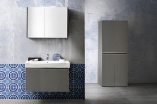 mobile bagno Movida di cerasa con finitura laccata lucida grigio scuro, dimensioni L 85 x P 37 cm, e lavabo a consolle in ceramica Tony mobile bagno Movida di cerasa con finitura laccata lucida grigio scuro, dimensioni L 85 x P 37 cm, e lavabo a consolle in ceramica Tony