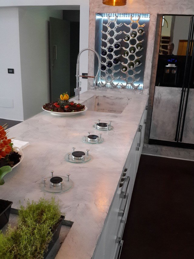 GruppoGani_Materia_resinaTopCucina GruppoGani_Materia_resinaTopCucina