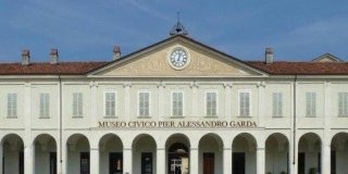 Oltre Oltre
