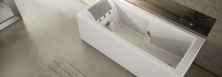 vasca idromassaggio ergonomica MyWay di Jacuzzi® vasca idromassaggio ergonomica MyWay di Jacuzzi®