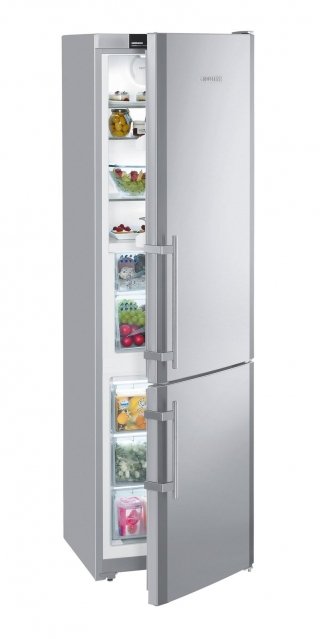 No Frost, il modello CBNesf 3733 di Liebherr è dotato di sistema BioFresh che garantisce la temperatura e l’umidità perfetta per una freschezza extra-lunga e grazie a due circuiti di raffreddamento è possibile regolare le temperature di frigorifero e congelatore in modo preciso e indipendente. Misura L 60 x P 63 x H 201 cm. Prezzo 1.649 euro. www.bsdspa.it No Frost, il modello CBNesf 3733 di Liebherr è dotato di sistema BioFresh che garantisce la temperatura e l’umidità perfetta per una freschezza extra-lunga e grazie a due circuiti di raffreddamento è possibile regolare le temperature di frigorifero e congelatore in modo preciso e indipendente. Misura L 60 x P 63 x H 201 cm. Prezzo 1.649 euro. www.bsdspa.it