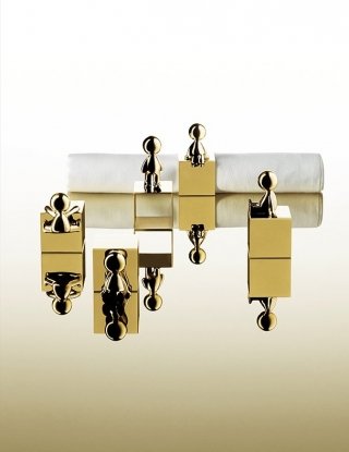 GHIDINI1961_OminiPortatovaglioli_StefanoGiovannoni_phSartori GHIDINI1961_OminiPortatovaglioli_StefanoGiovannoni_phSartori