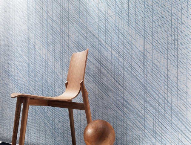 Naive, di Ceramiche Lea, trae ispirazione da una tecnologia d’avanguardia. È l’incontro fra design e tecnologia, fra artigianato e industria, fra grès porcellanato e smalti. I pattern, che ricordano linee a matita tracciati con cura, evocano un intreccio, una rete di segni casuale che emana un candore emozionante. Naive, di Ceramiche Lea, trae ispirazione da una tecnologia d’avanguardia. È l’incontro fra design e tecnologia, fra artigianato e industria, fra grès porcellanato e smalti. I pattern, che ricordano linee a matita tracciati con cura, evocano un intreccio, una rete di segni casuale che emana un candore emozionante.