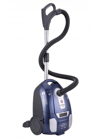 Grazie alla Dynamic Silence Technology che riduce le vibrazioni e assorbe il rumore, A-Cubed Silence AC70_AC20 di Hoover emette solo 62dBa durante il funzionamento. In tripla classe A, consuma 700 watt di potenza e è adatto a qualsiasi tipo di superficie, grazie a 4 differenti livelli di aspirazione selezionabili dal pratico display Led. Prezzo 199 euro. www.hoover.it Grazie alla Dynamic Silence Technology che riduce le vibrazioni e assorbe il rumore, A-Cubed Silence AC70_AC20 di Hoover emette solo 62dBa durante il funzionamento. In tripla classe A, consuma 700 watt di potenza e è adatto a qualsiasi tipo di superficie, grazie a 4 differenti livelli di aspirazione selezionabili dal pratico display Led. Prezzo 199 euro. www.hoover.it