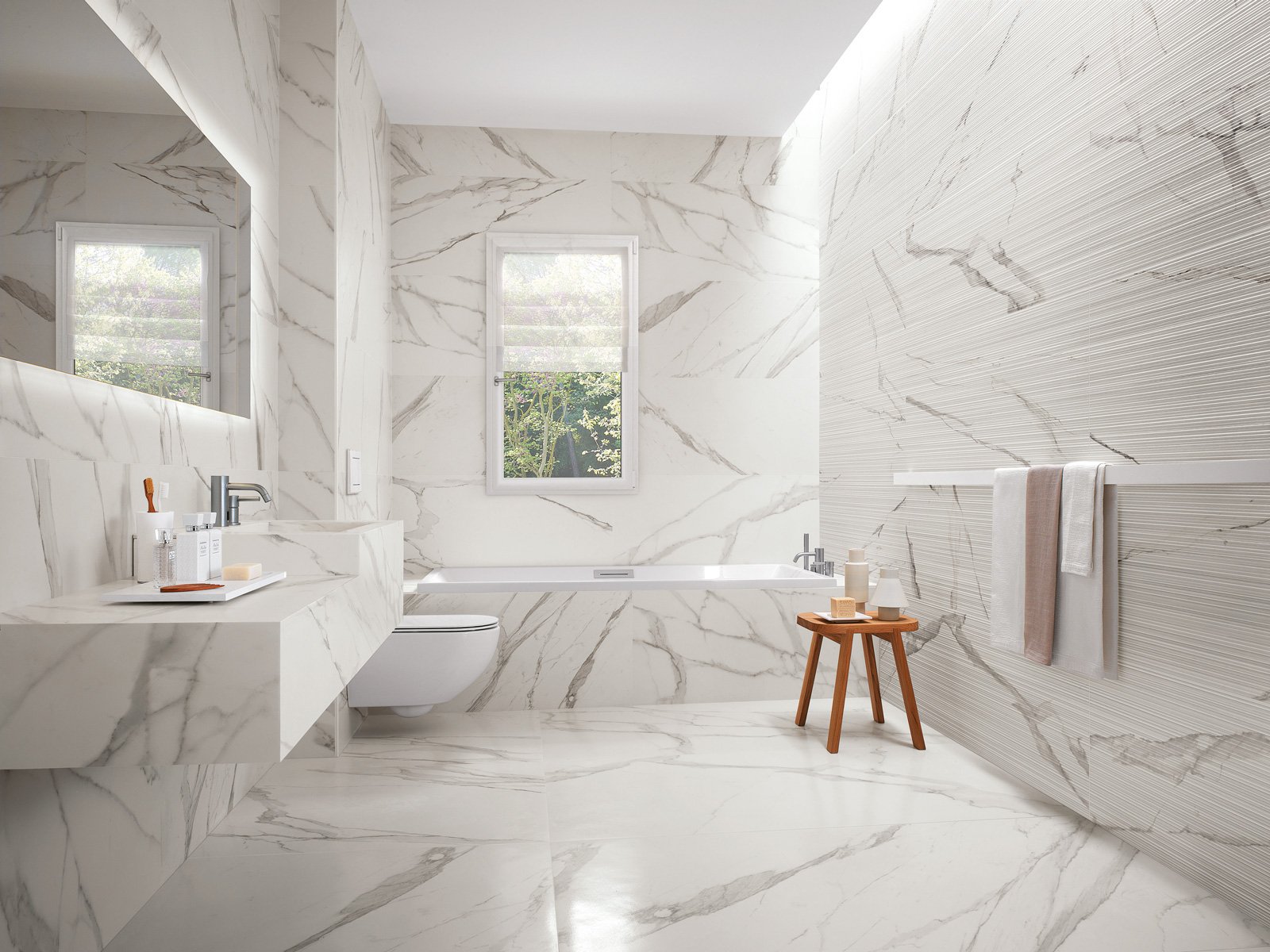 Piastrelle in gres: scegliere il fascino eterno del marmo e della ... Bagni rivestiti in marmo
