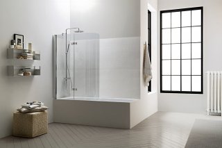 pannello doccia per vasca della collezione Sei di Arblu in vetro curvato da 6 mm pannello doccia per vasca della collezione Sei di Arblu in vetro curvato da 6 mm