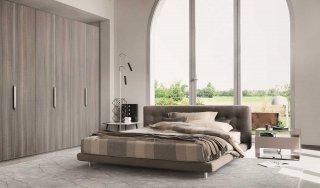 letto Doze di Flou, comodino Sanya, armadio Guardaroba 16.32 letto Doze di Flou, comodino Sanya, armadio Guardaroba 16.32