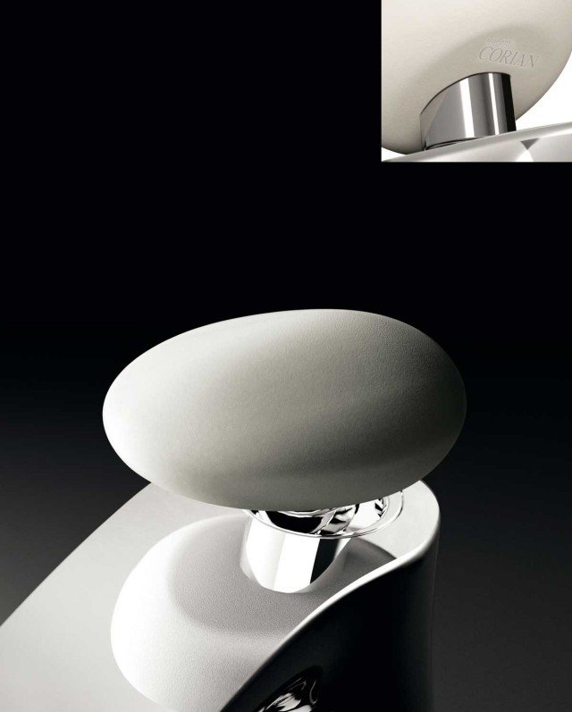 maniglia a forma di sasso del rubinetto al piano Synergy Stone 95 per lavabo maniglia a forma di sasso del rubinetto al piano Synergy Stone 95 per lavabo