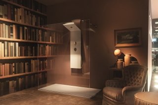 colonna doccia termostatica Pliè di Gruppo Treesse con soffione inclinato colonna doccia termostatica Pliè di Gruppo Treesse con soffione inclinato