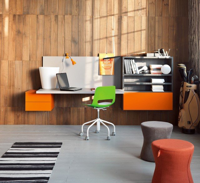 Le scrivanie CityDream di Doimo Cityline offrono centinaia di combinazioni per trovare la perfetta superficie di studio e gioco. Disponibili con piano squadrato, stondato o sagomato a piacere, possono essere realizzate con gambe, con ruote o addirittura sospese, in modo da sfruttare anche gli spazi verticali per ricavare nuove superfici d’uso e ulteriori spazi contenitivi. www.doimocityline.com Le scrivanie CityDream di Doimo Cityline offrono centinaia di combinazioni per trovare la perfetta superficie di studio e gioco. Disponibili con piano squadrato, stondato o sagomato a piacere, possono essere realizzate con gambe, con ruote o addirittura sospese, in modo da sfruttare anche gli spazi verticali per ricavare nuove superfici d’uso e ulteriori spazi contenitivi. www.doimocityline.com