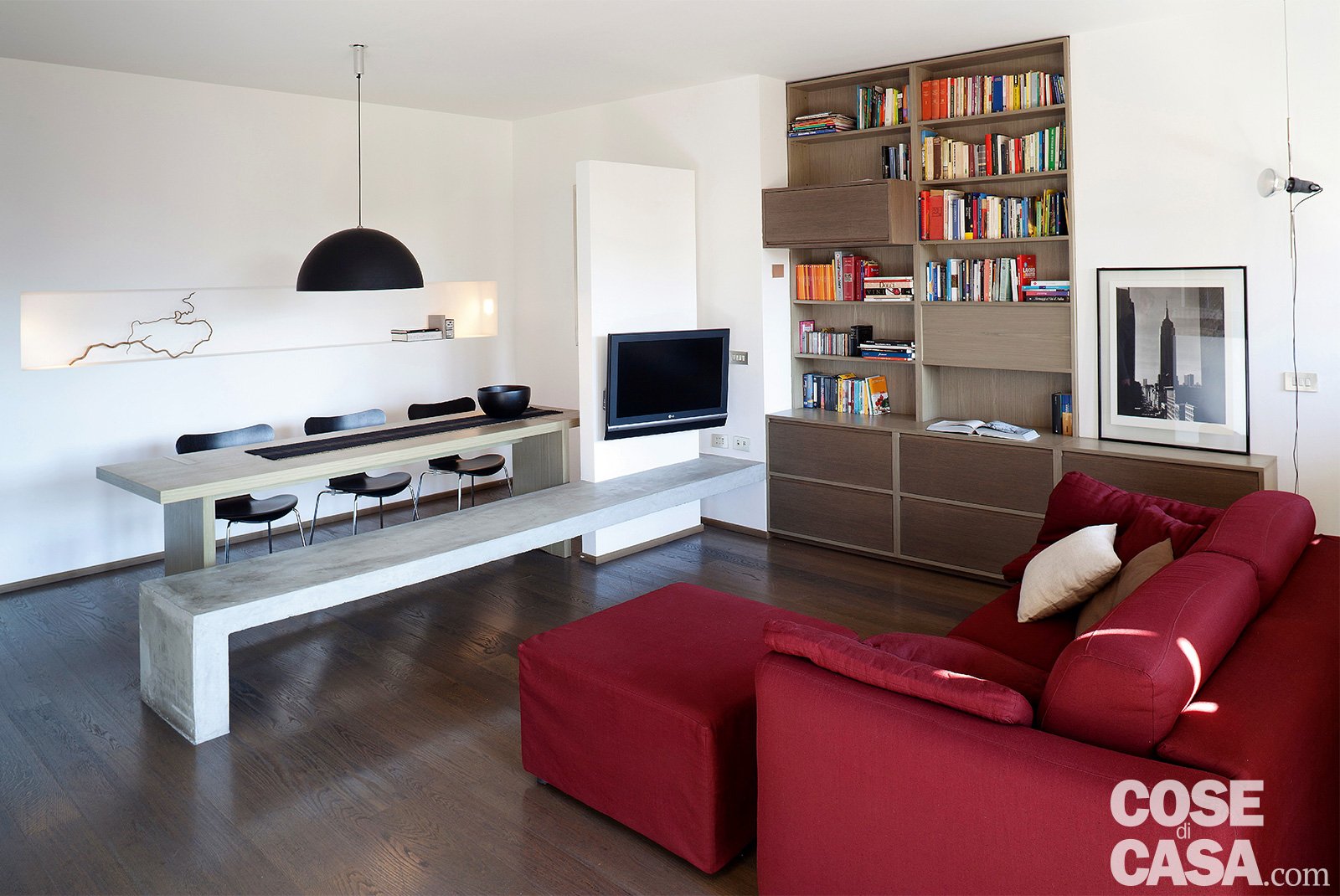 Una casa di 65 mq con volumi funzionali e originali quinte per ... Arredare casa 65 mq