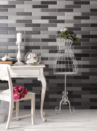 Rivestimento Bracco Mix 6x35 e Pavimento Woodie White 24x120 cm