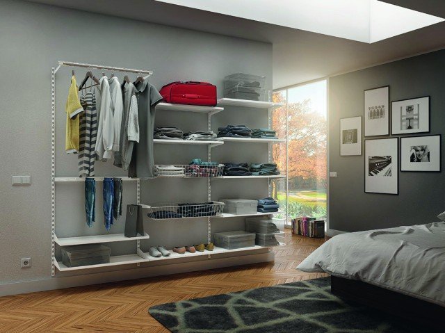 La composizione a cremagliera Element System di Leroy Merlin è formata da guide a muro, reggimensole, tubi portapantaloni e ripiani.
È in metallo e misura L 240 x P max 35 x H 200 cm.
€ 277,60* La composizione a cremagliera Element System di Leroy Merlin è formata da guide a muro, reggimensole, tubi portapantaloni e ripiani.
È in metallo e misura L 240 x P max 35 x H 200 cm.
€ 277,60*
