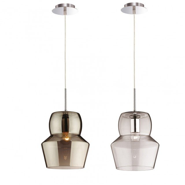 Con diffusore in vetro soffiato trasparente o colorato, la sospensione Zeno di Ideal Lux misura Ø 22 x H 40 cm. Il prezzo è di due. € 186* Con diffusore in vetro soffiato trasparente o colorato, la sospensione Zeno di Ideal Lux misura Ø 22 x H 40 cm. Il prezzo è di due. € 186*