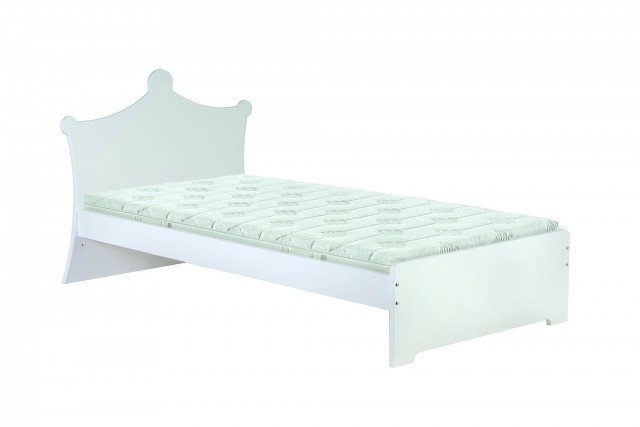 Ha la testata a forma di corona il letto Charlotte di Miliboo in mdf laccato bianco opaco. Misura 90 x 190 cm.
€ 176,70* Ha la testata a forma di corona il letto Charlotte di Miliboo in mdf laccato bianco opaco. Misura 90 x 190 cm.
€ 176,70*