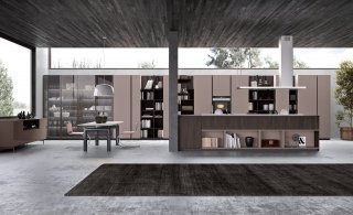 cucine con vetrina, cappa e isola con vani a giorno Segno di Comprex cucine con vetrina, cappa e isola con vani a giorno Segno di Comprex