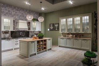 cucina con vetrina classica chic Virginia di Stosa Cucine cucina con vetrina classica chic Virginia di Stosa Cucine