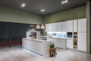 cucina Frame di Stosa con zona cottura, lavaggio e di lavoro cucina Frame di Stosa con zona cottura, lavaggio e di lavoro