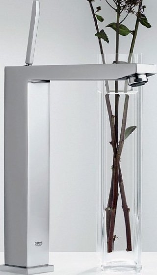 Rubinetto con comando joystick e cartuccia di soli 29 mm eurocube di Grohe Rubinetto con comando joystick e cartuccia di soli 29 mm eurocube di Grohe